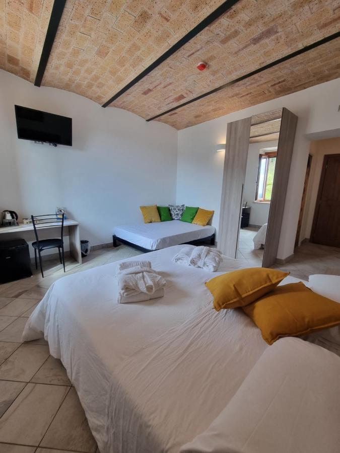 Casale Dei Priori Bed & Breakfast Rocca Massima Exterior photo